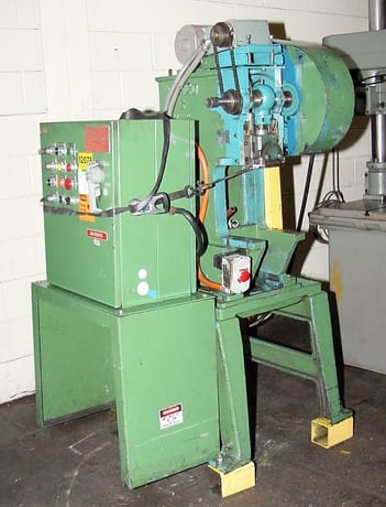 5 Ton, Kenco #AG51-105-100, OBI gap frame mech.press, 1" stroke, 8" x 11-1/2" bed area, 9-1/2" Shut Height - Image 1