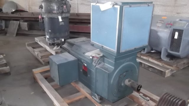 100 HP 300 RPM Reliance, Frame B5010ATZ, DPFVBB, 500 VA, 300 VF, New Surplus - Image 1