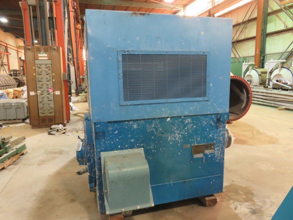 800 HP 600 RPM General Electric, Frame 8409S, synchronous motor, 2300 Volts - Image 1