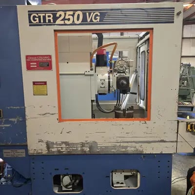 Gleason #GTR-250VG, CNC Chamfer, 10" Dia X 19.7" L max, 14" face, 5k RPM, Fanuc 16M cnc, coolant, tooling - Image 4