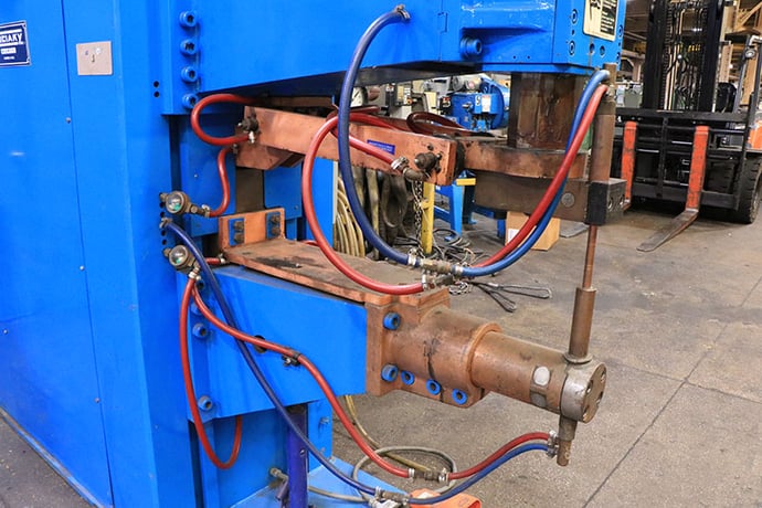 200 KVA Sciaky #PMCO-4ST-200-36-5, spot welder, 10" x 36" throat, rebuilt by Alphatron w/iii 301B controller - Image 3