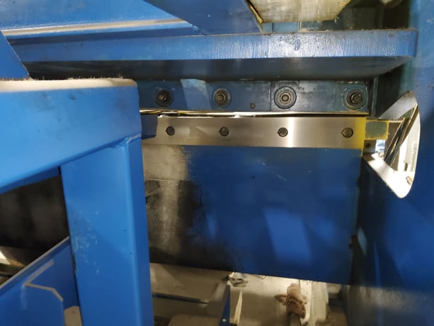 48" x .8" Herr Voss, Cut-To-Length line, 20000 lbs., w/ precision leveler, coil car, reel, shear, stacking - Image 5