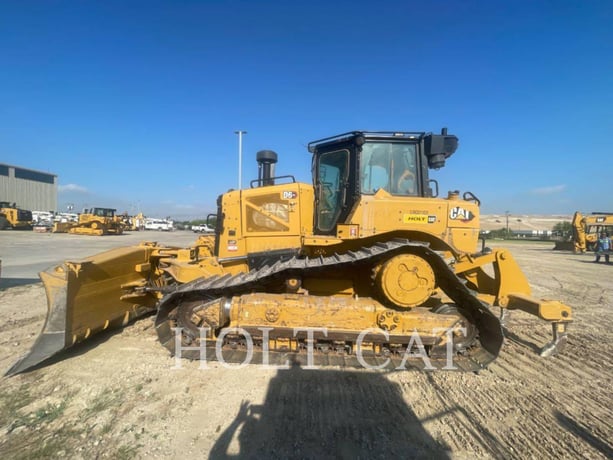 Caterpillar D6 XELGPVP, Crawler Dozer, 2774 hours, S/N: LRG01103, 2023 - Image 1