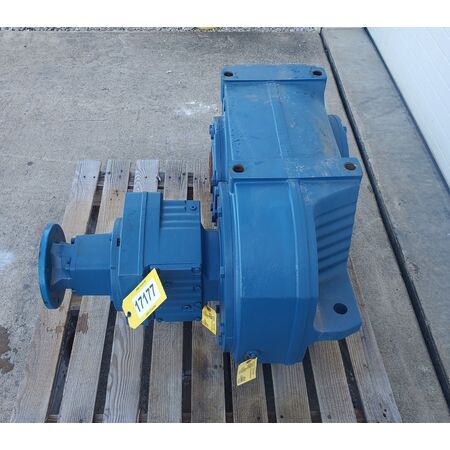 1750 RPM, Sew-Eurodrive Eurodrive Parallel Shaft Helical Gear Reducer, F Series, 259.00 :1 Ratio, 1750 RPM - Image 4
