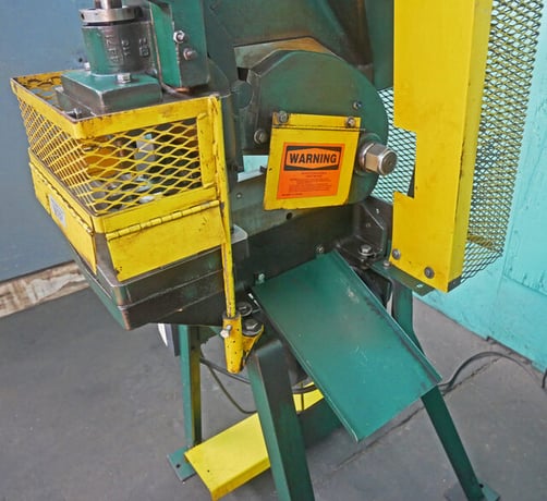 2" x 2" x 1/4" Rogers #Presshear-No.-10, Power Ironworker, 18 Ton Punch capacity, 2" Stroke, 6.5" Shut - Image 7