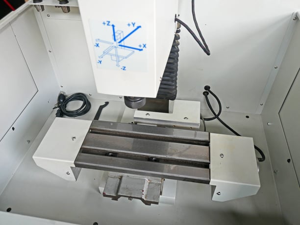 Lab-Volt Automation #5600-B0, CNC Mill, 7.5" X, 4" Y, 8" Z, 5.5" x 12" Table, 8.5" Clearance, 1 -1.5 HP, 3400 - Image 8