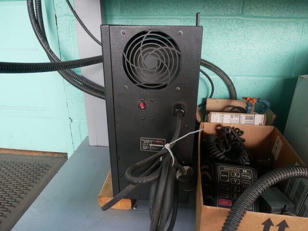 Servo #M-7844-842, CNC mini-mill w/4th Axis Rotary Table, 10" X, 5.25" Y, 3.5" Z, 16.75" x 5" Table, (3) 3/8" - Image 5