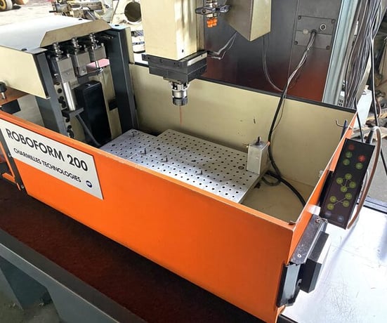 Charmilles #Roboform-200, Die Sinking Electrical Discharge Machine Machine, 16" width x 22" L Table, 21" Work - Image 8
