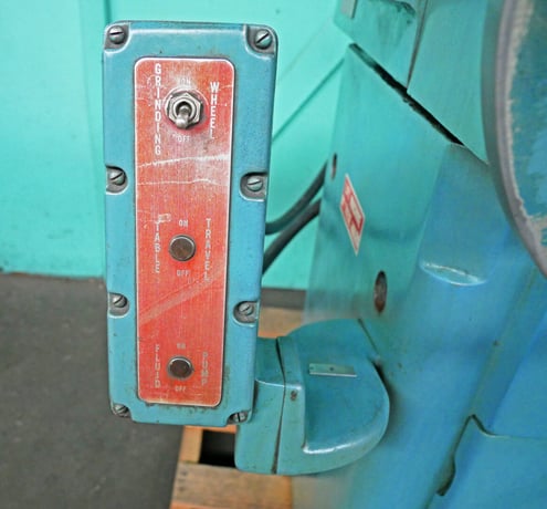 6" x 18" K.O. Lee #S718-RF, Manual Surface Grinder, 9.2" x 21" Table Travel, 19.625" H Under Spindle, 8" x - Image 8