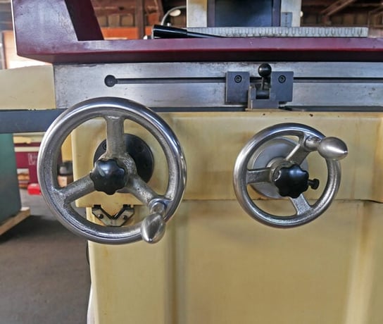 6" x 18" Kent #KGS618, Manual Hand Feed Surface Grinder, 19.5" Table Travel, 8.5" Saddle Travel, 8" x 1" x - Image 10