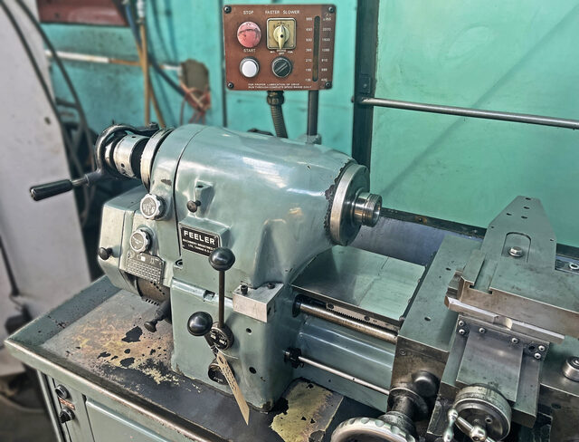 11" x 18" Feeler #TL-61, Precision Toolroom Lathe, 1.25" Hole thru Spindle, 1.5 HP, 135-2955 RPM - Image 7
