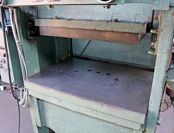 80 Ton, Rousselle #8SS40, Straight Side Punch Press, 30" D x 39.6" width Bed between post, 2" Stroke, 4" Ram - Image 9