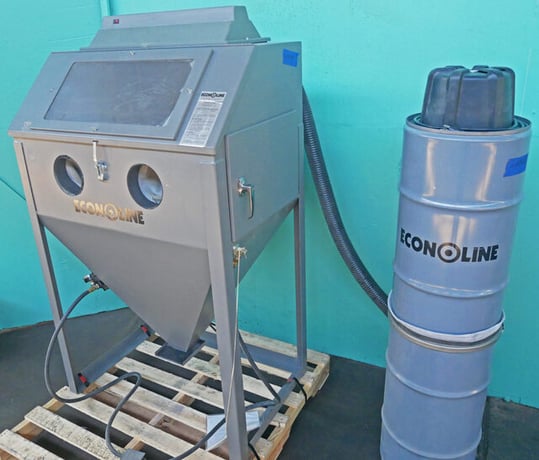 36" x 24" Econoline #36-1, Sandblaster w/Dust Collector, 23" Work height, 36" x 13" Top & 17" x 11" Side - Image 2