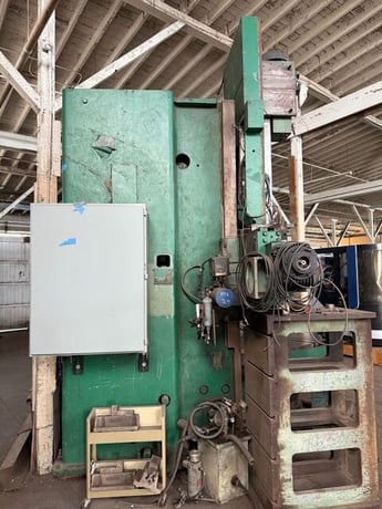 72" Giddings & Lewis #Hypro Dual Ram, CNC vertical boring mill, control w/milling spindle in ram, 74" swing - Image 6