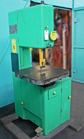 18" x 8.5" Grob #NS-18, Vertical Band Saw, 24" x 24" Tilting Table, 50-2030 FPM, 11' 9" x 1" Blade, 1 HP - Image 3