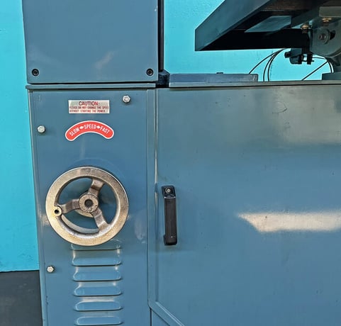 14.5" x 20" KBC #BAV-500WF, Variable Speed Vertical Band Saw, 82-1496 FPM, 159.5" x 1/8"-1" Blade, 29 -1/8" x - Image 5
