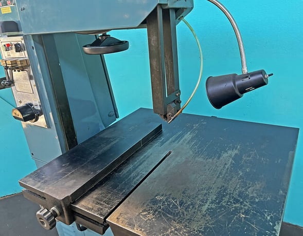 14.5" x 20" KBC #BAV-500WF, Variable Speed Vertical Band Saw, 82-1496 FPM, 159.5" x 1/8"-1" Blade, 29 -1/8" x - Image 6