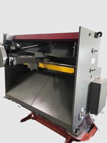 1/4" x 4' GMC #HS-0425E, Hydraulic Shear, 52" L Blade, 12-20 SPM, 18" Throat Depth, 34.5" H Table, 24" - Image 6
