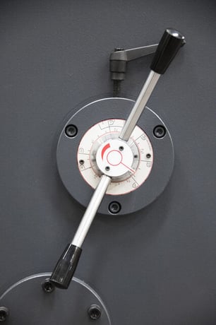 1/4" x 10' U.S. Industrial #US1025CNC, CNC Hydraulic Shear, 126" Sheet, 0.75"-36" Back Gauge, 14/min No Load - Image 6
