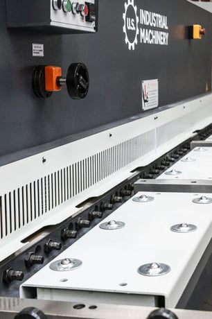 1/4" x 10' U.S. Industrial #US1025CNC, CNC Hydraulic Shear, 126" Sheet, 0.75"-36" Back Gauge, 14/min No Load - Image 7