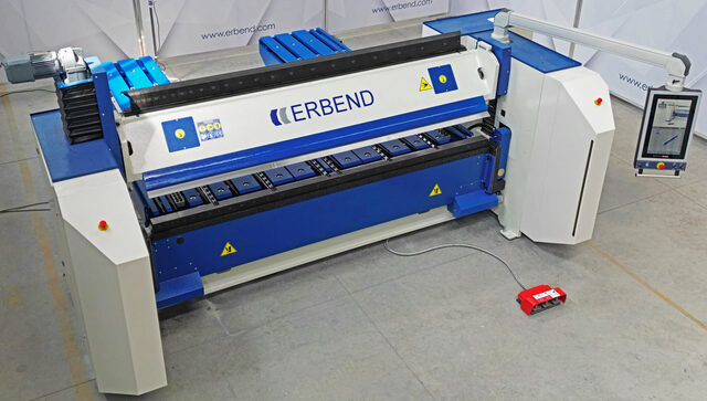 125.98" Erbend #MFA-3230, CNC Servo Combi Folder, 11 gauge, 9.84" Open Height (No Tools), 3.15" Beam - Image 2
