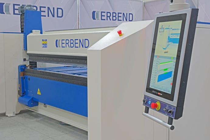 125.98" Erbend #MFA-3230, CNC Servo Combi Folder, 11 gauge, 9.84" Open Height (No Tools), 3.15" Beam - Image 10