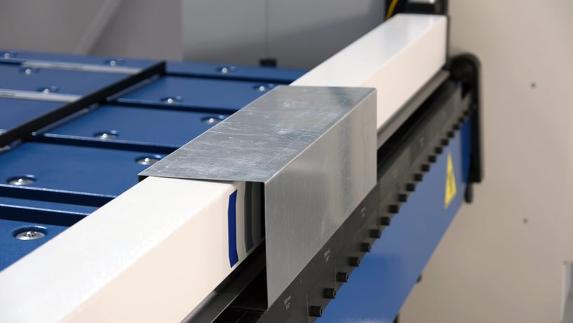 81.6" Erbend #MFH-2115, CNC Motorized Folder, 16 gauge, 4.72" Beam Opening, 3.5"/sec. Clamp, 1 HP Upper Beam - Image 9