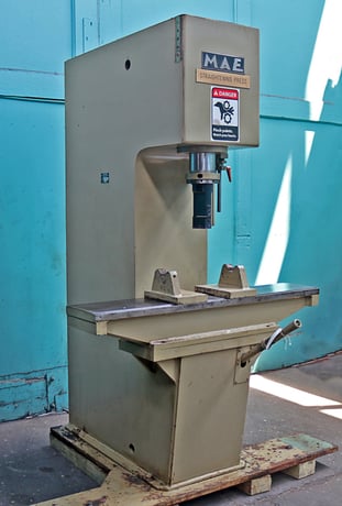 45 Ton, MAE #S40RH, Straightening Press, 1.89" Downwards, 5.5" Upwards, 7.87" Stroke, 11" x 55" Table, 2" - Image 6
