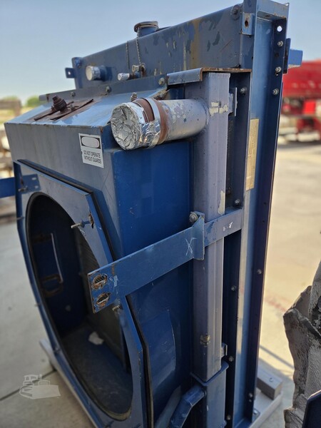 Mesabi #215812-5, radiator, Detroit Diesel 60 Series 14L - Image 3