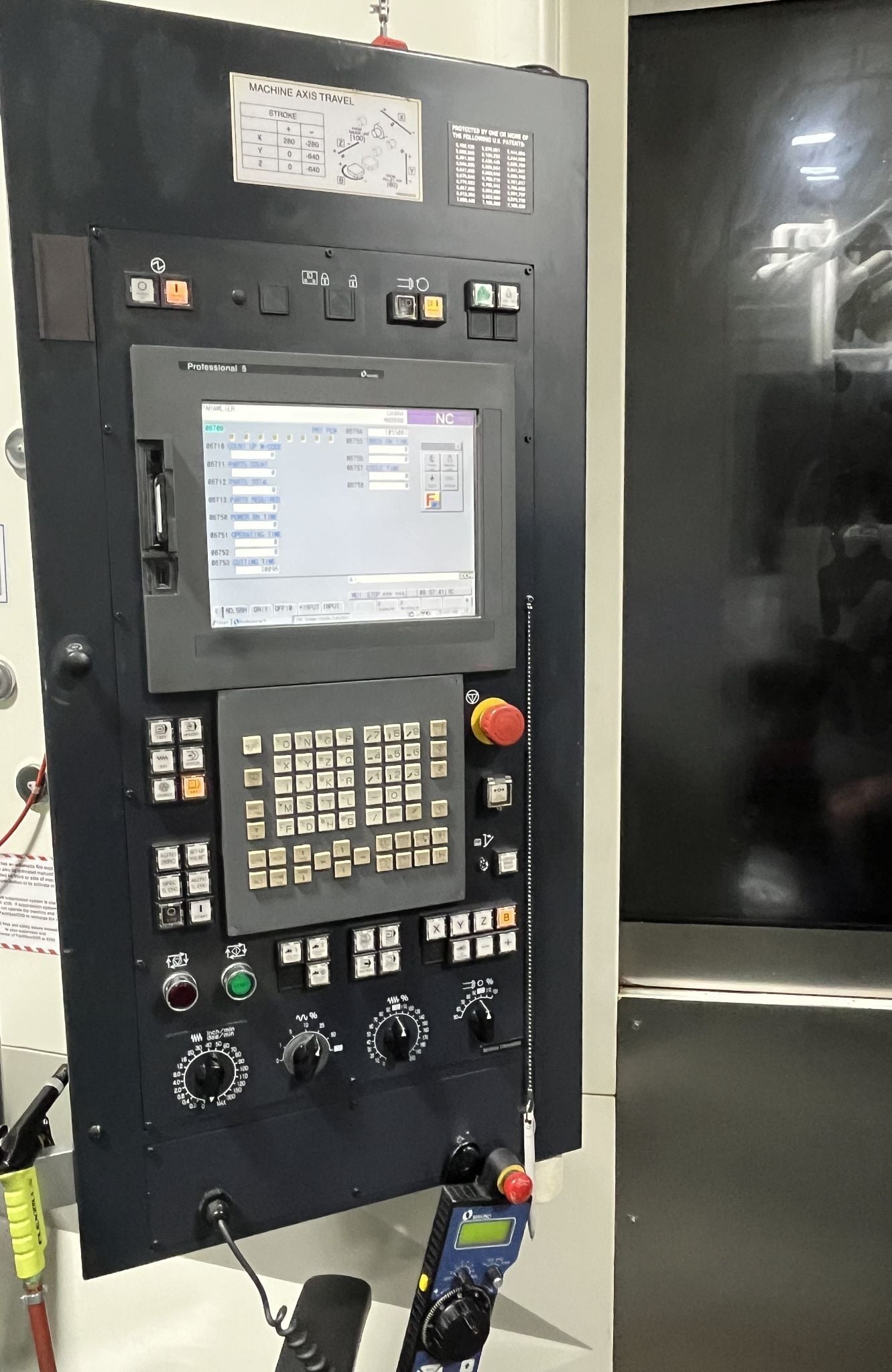 Makino #A51NX, horizontal machining center, 22" X, 25.2" Y, 25.2" Z, 14000 RPM, 133 automatic tool changer - Image 4