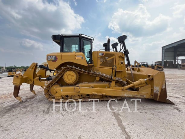 Caterpillar D7, 843 hours, S/N: CM900372, 2023 - Image 2