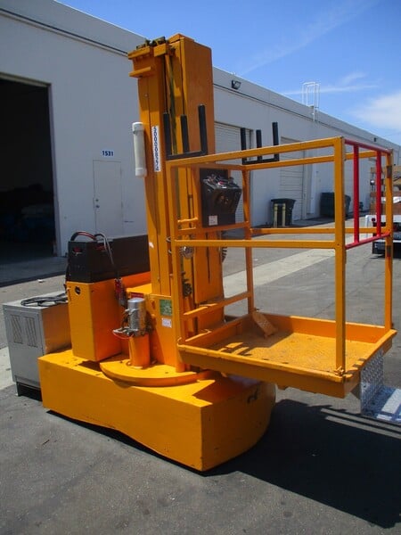 500 lb. Lift-A-Loft #VAL-3-20, " Vert-A-Lift" platform lift, 19' 5" lift height - Image 3