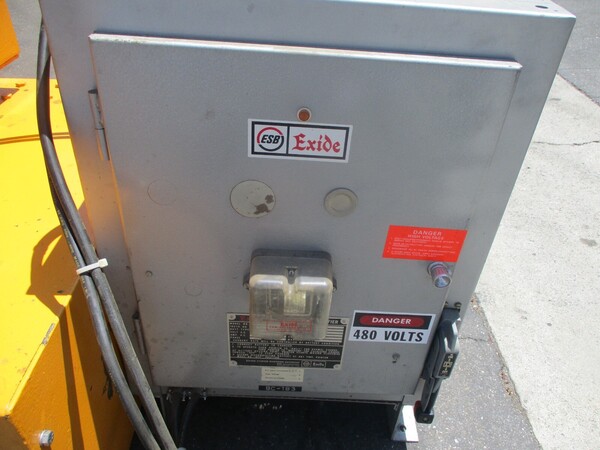 500 lb. Lift-A-Loft #VAL-3-20, " Vert-A-Lift" platform lift, 19' 5" lift height - Image 8