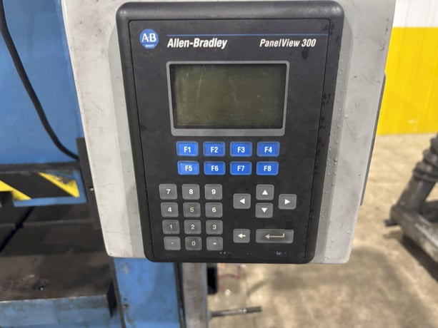 Beckwood #683640, 4-post hydraulic press, Allen Bradley PanelView 300 - Image 5