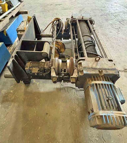 10 Ton, Donati, crane hoist, 128" under hook, hand pendant Control - Image 6