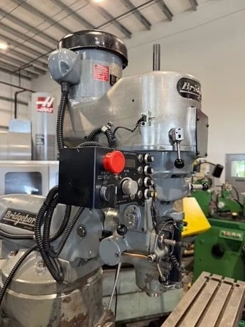 Bridgeport #Series-I, miller, 9" x60" tbl., 44" X, 12" Y, 16" Z, 60-4200 RPM, R8, Tas Iron electronic - Image 8
