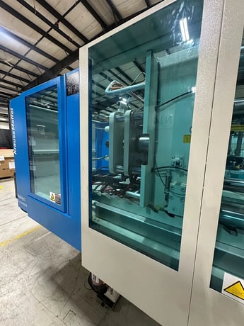 394 Ton, 13.9 oz., Krauss Maffei #Multinject-CXZ350-1000/380, horizontal plastic injection molder, 52" DL - Image 5