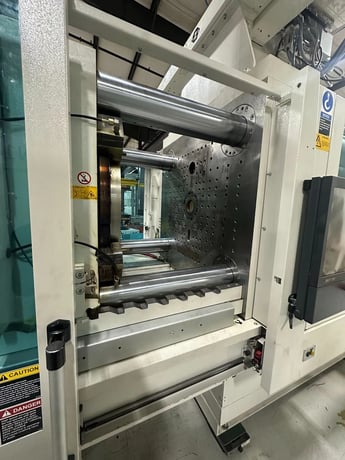 394 Ton, 13.9 oz., Krauss Maffei #Multinject-CXZ350-1000/380, horizontal plastic injection molder, 52" DL - Image 7