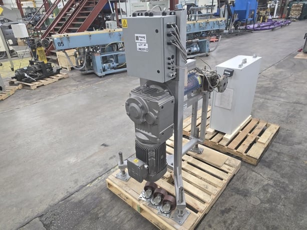 Maag #EX50-6-GU, Melt Pump, w/Control Panel, 454 kg/hr. capacity, 800-1000 psi Suction, 2300-3000 psi - Image 4
