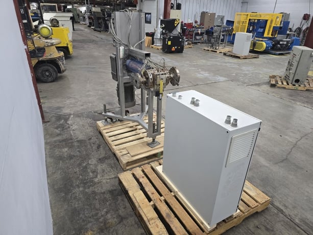 Maag #EX50-6-GU, Melt Pump, w/Control Panel, 454 kg/hr. capacity, 800-1000 psi Suction, 2300-3000 psi - Image 9