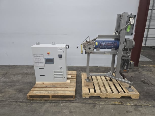 Maag #EX50-6-GU, Melt Pump, w/Control Panel, 454 kg/hr. capacity, 800-1000 psi Suction, 2300-3000 psi - Image 10