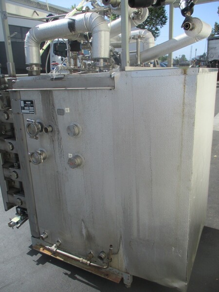 Steris Finn Aqua #GLP, stainless steam sterilizer / autoclave, 292&deg;F, 45 psi - Image 10