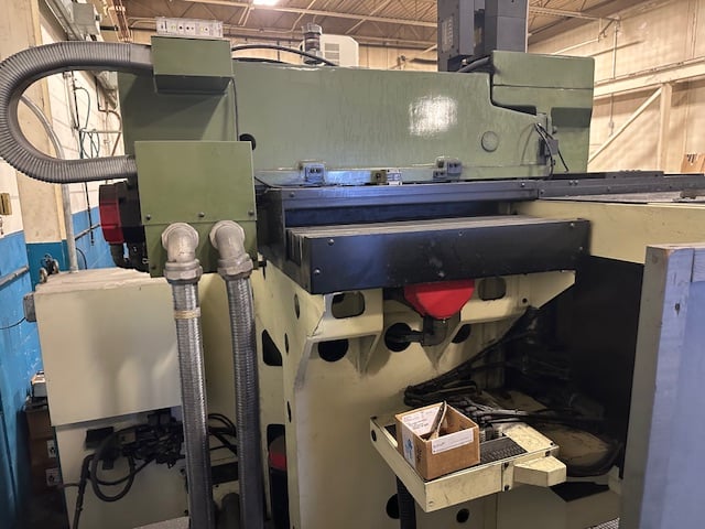 Makino #SNC64-A15, CNC vertical machining center, 15 automatic tool changer, 23.6" X, 15.7" Y, 15.7" Z, 20000 - Image 4