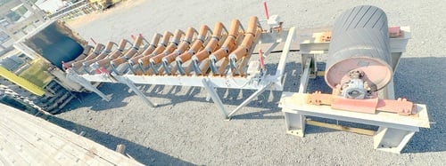 30" wide x 24' long, Belt conveyor, 10 HP Toshiba motor w/Dodge shaft mount gear reducer - Image 1