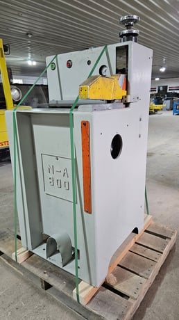 Nelson Atkinson #NA-800, right hand upcut saw, approx 12" x 24" table, 14" saw blade, 5 HP - Image 3