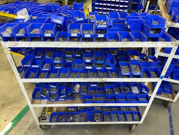 Large Inventory of, Fastenal Stainless Steel hardware & organized bin / shelving system, machine screws - Image 9