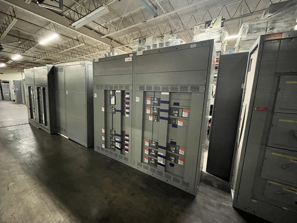 6000 Amps, General Elecric GE/ABB, main breaker line up, GB60M4 Main ...