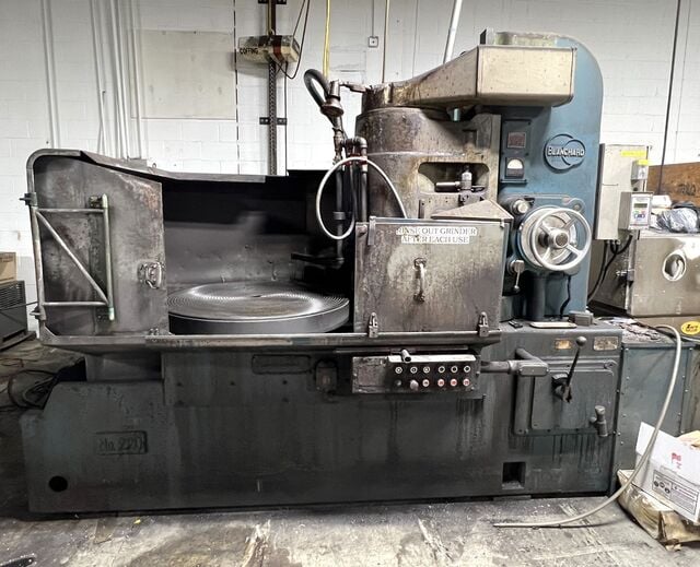 Blanchard #22D-42, vertical rotary grinder, 42" chuck, 18" under wheel, 50 HP spindle, 56" swing, 5-segmented - Image 9