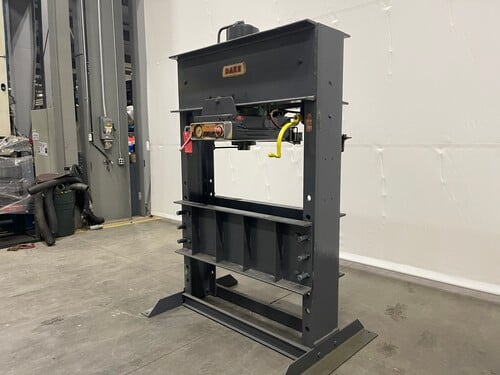 150 Ton, Dake, air hydraulic H-frame press - Image 2