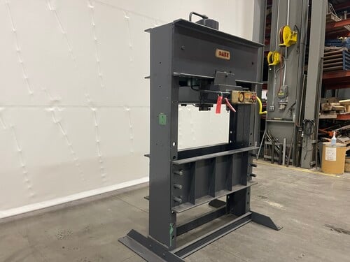 150 Ton, Dake, air hydraulic H-frame press - Image 3